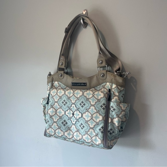 Petunia Pickle Bottom Diaper Bag - Picture 4 of 13